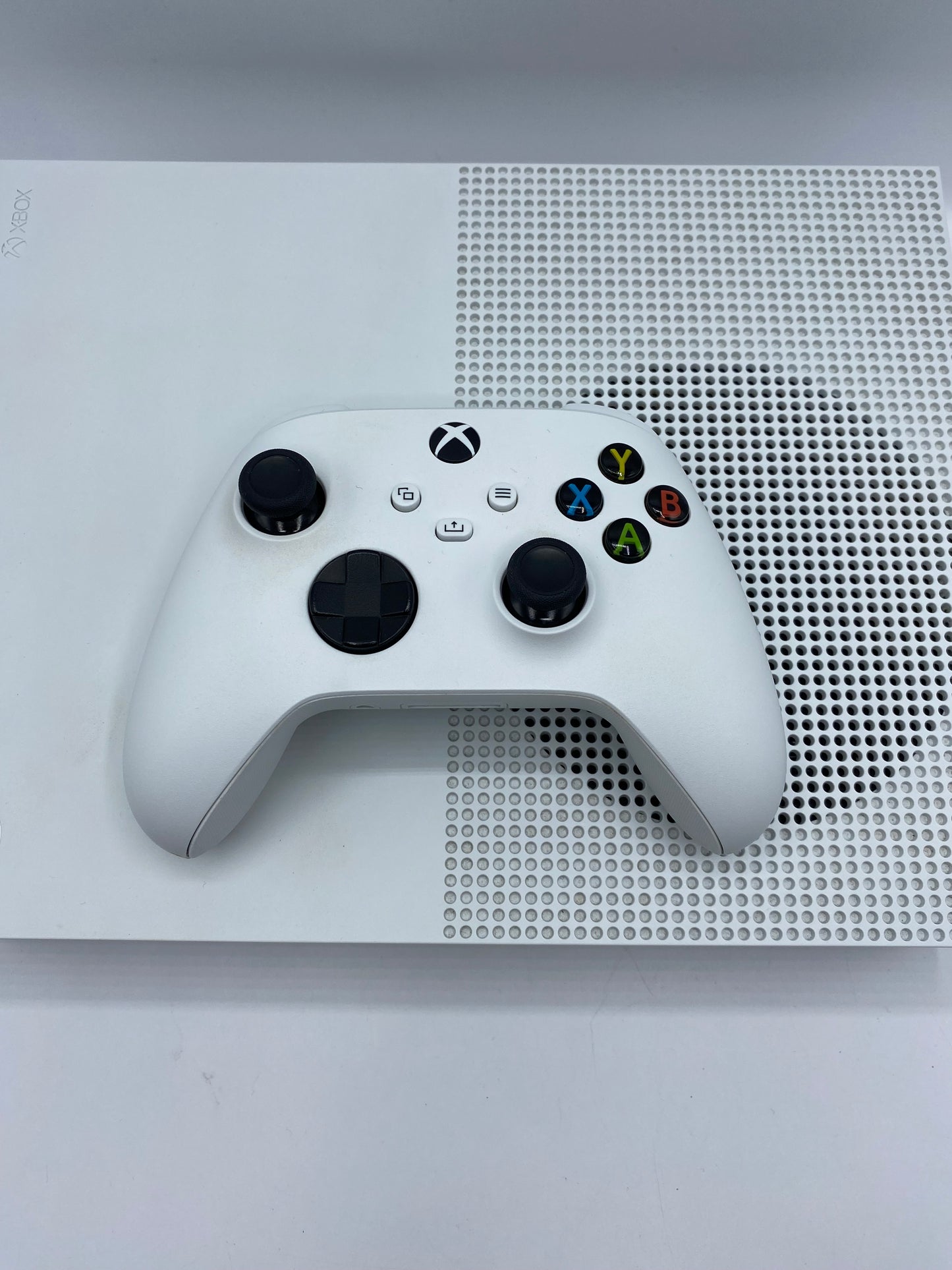 Xbox One S Konsole - Starter Paket - Inkl. Zubehör und Controller