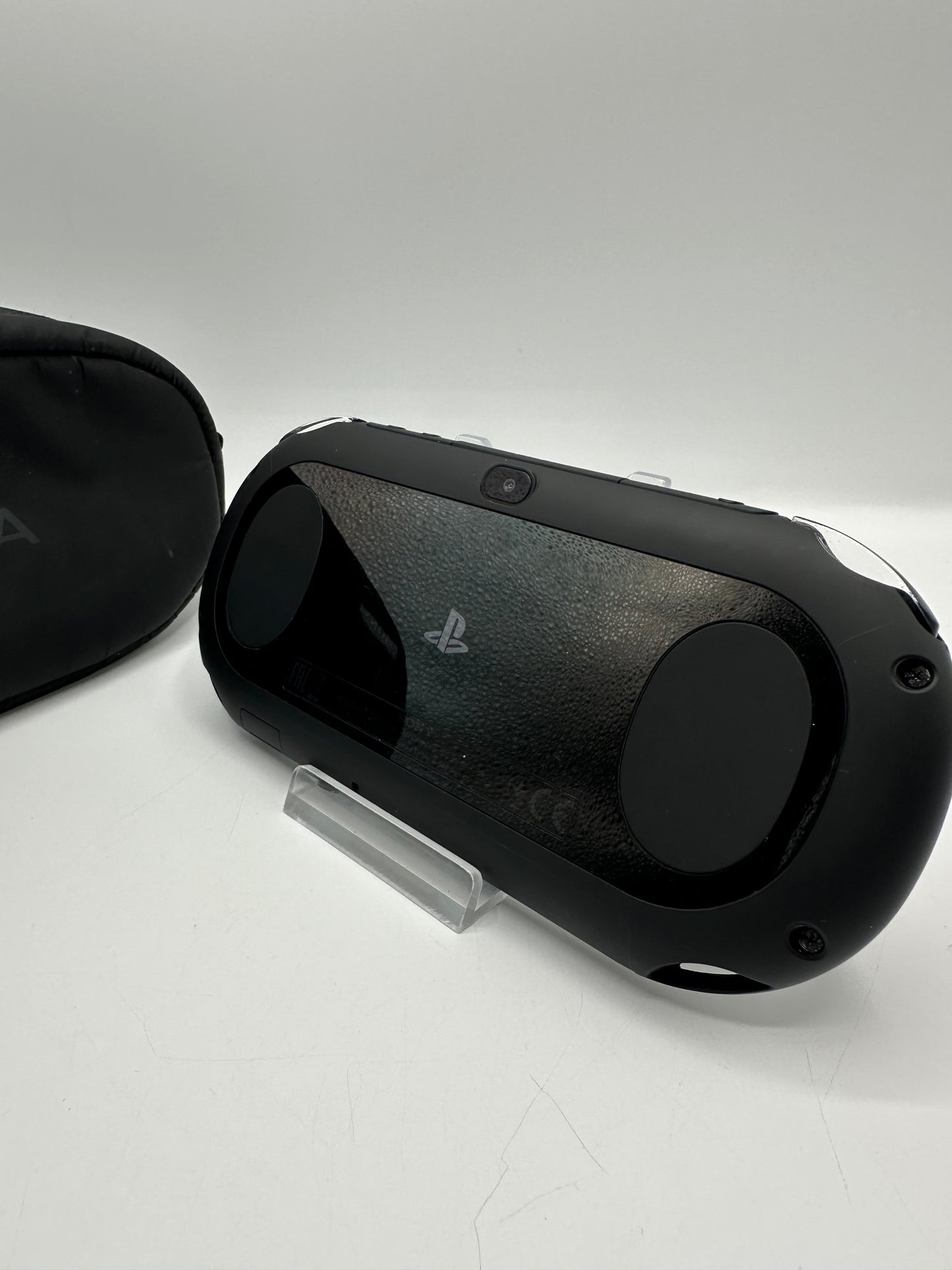 Sony PS Vita Konsole Refurbished - Schwarz Handheld-Gaming mit Tasche