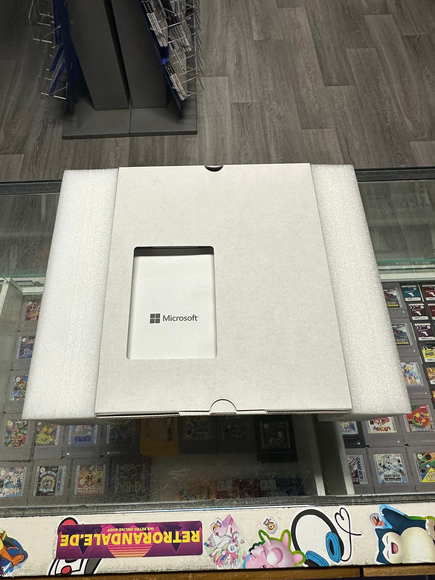 XBox One S Shadow of War Middle Earth OVP