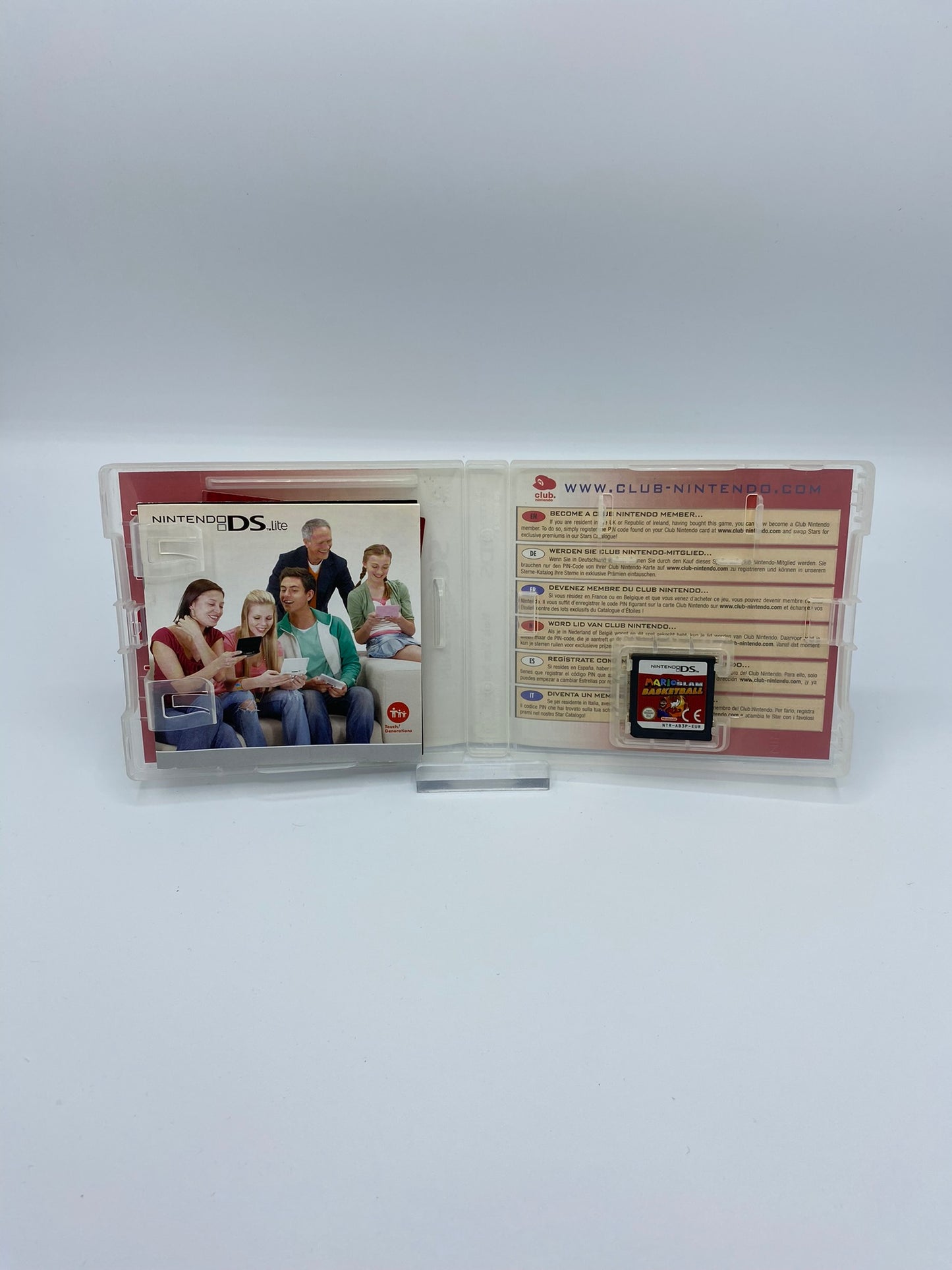 Mario Slam Basketball / DS