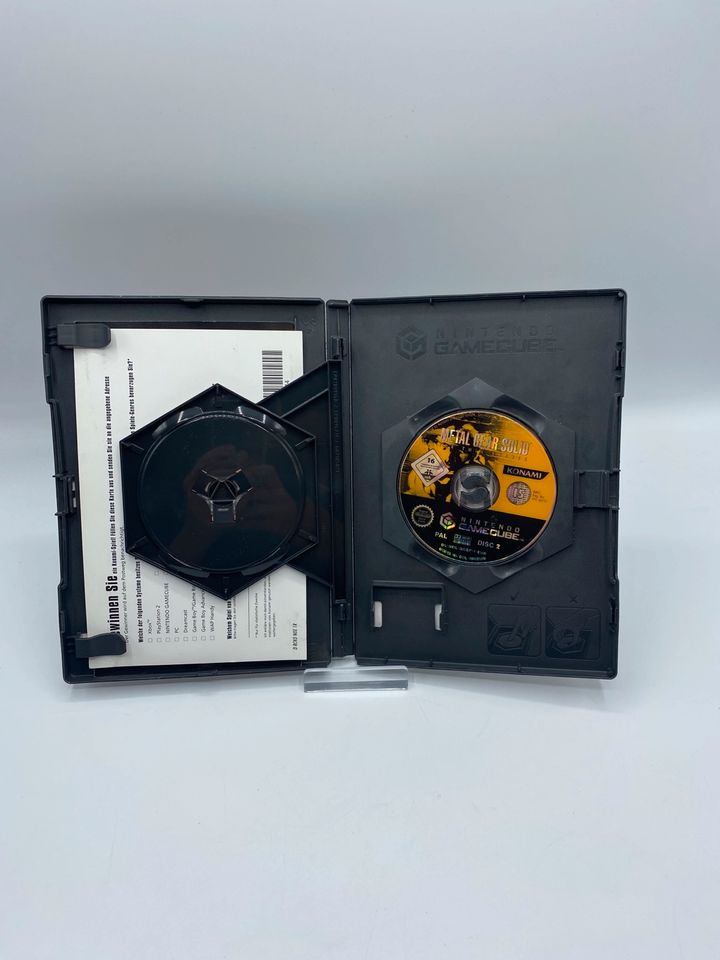 Metal Gear Solid The Twin Snakes