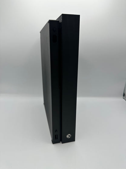 Xbox One X Konsole - Nur Konsole / Ersatz Konsole