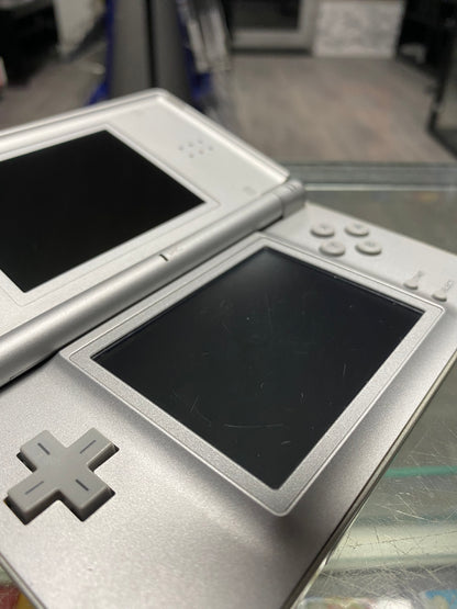Nintendo DS Lite - Silber Paket
