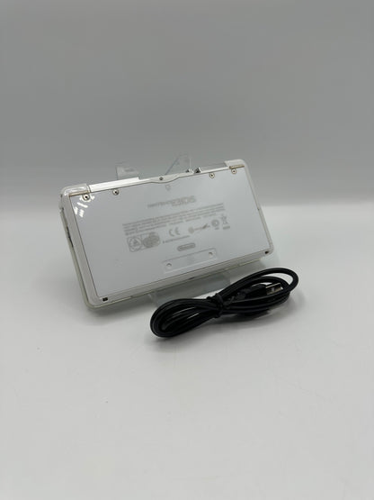 Nintendo 3DS - Weiß mit Ladekabel