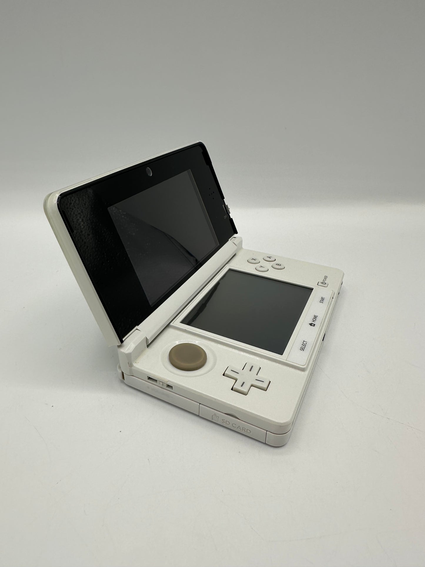 Nintendo 3DS - Weiß mit Ladekabel