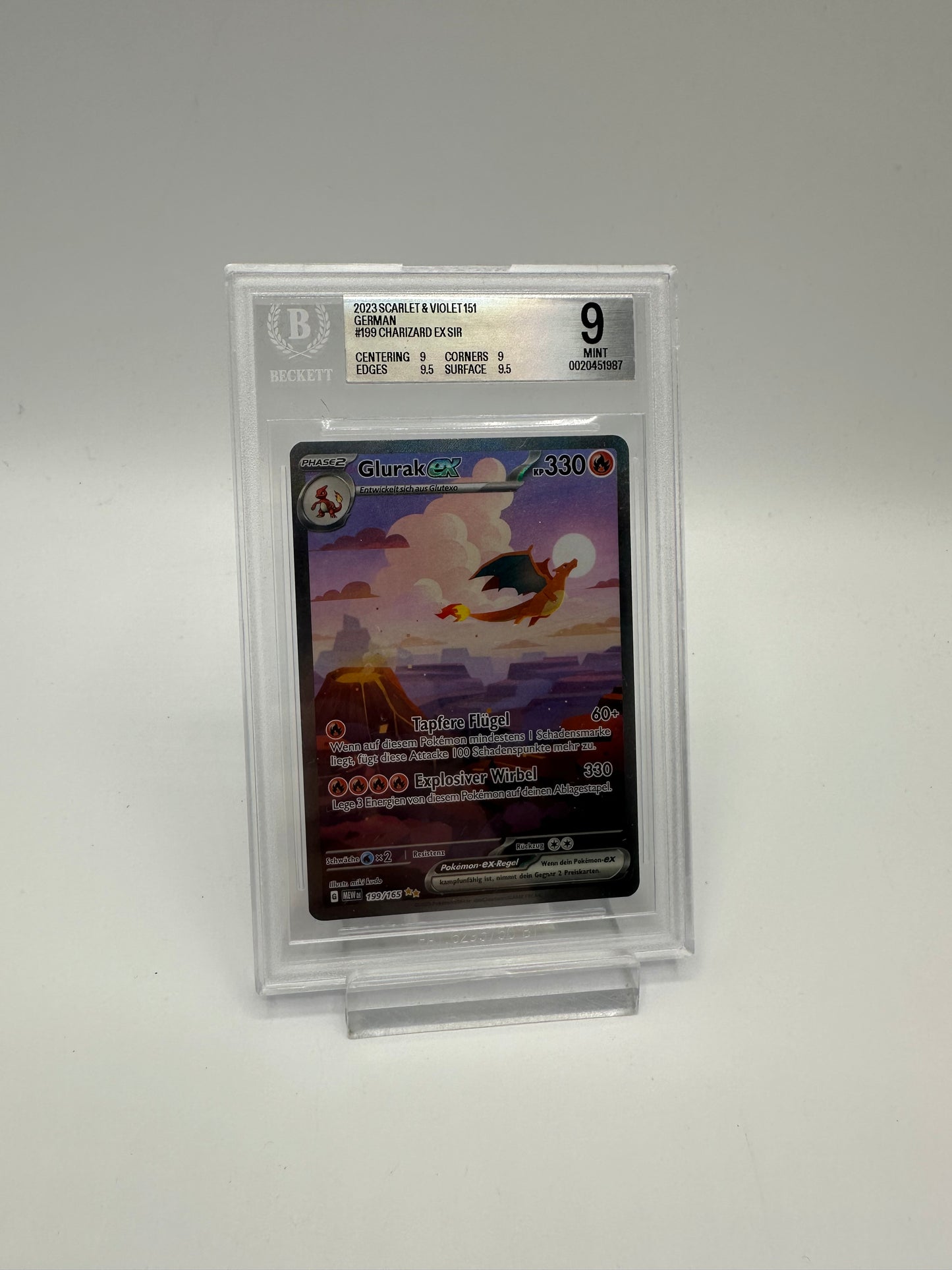 Glurak EX Scarlet & Violet 151 Beckett 9 MEW 199