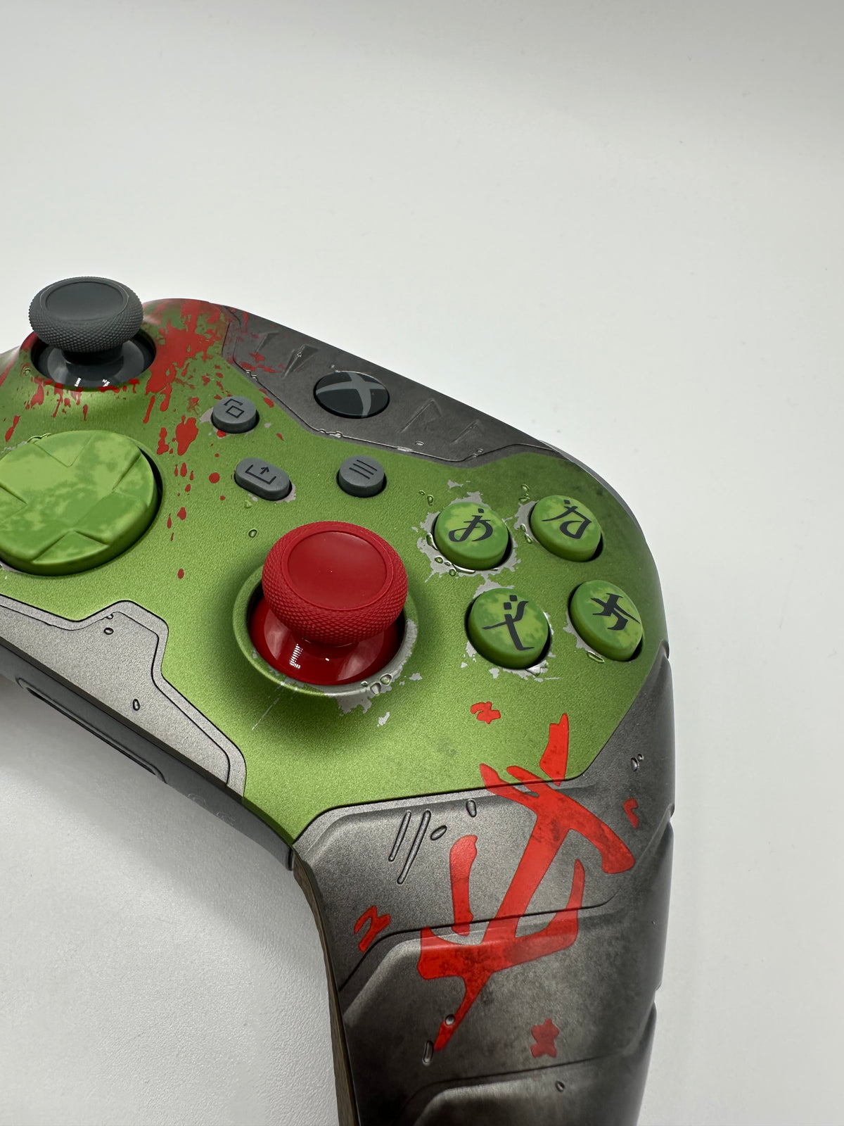 Xbox one Controller DOOM Dark Ages Limited Edition