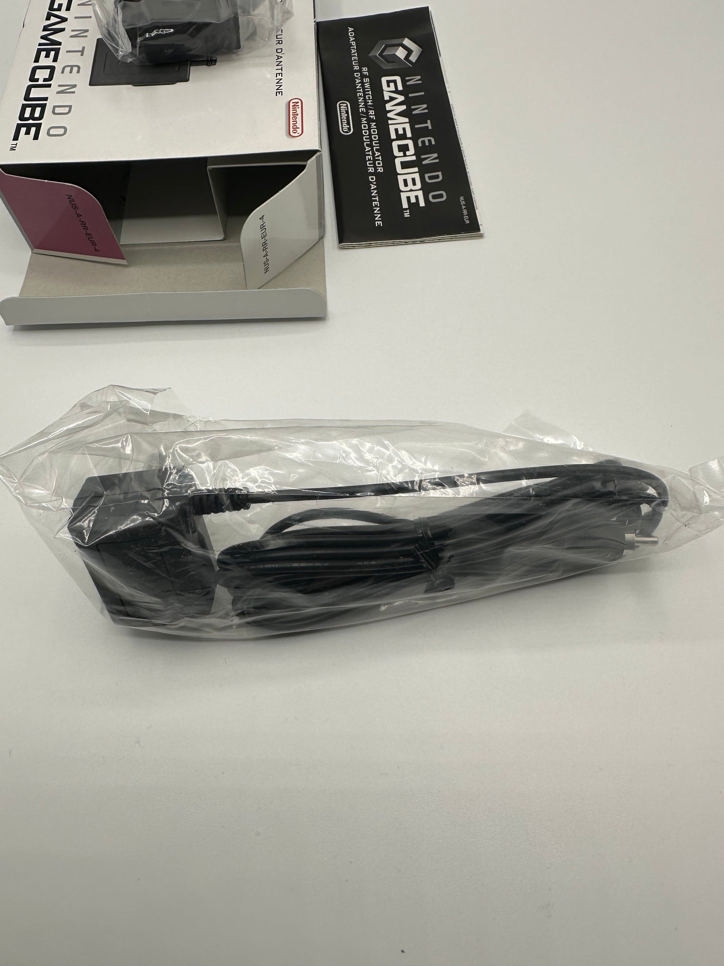 RF Switch/RF Modulator Gamecube OVP