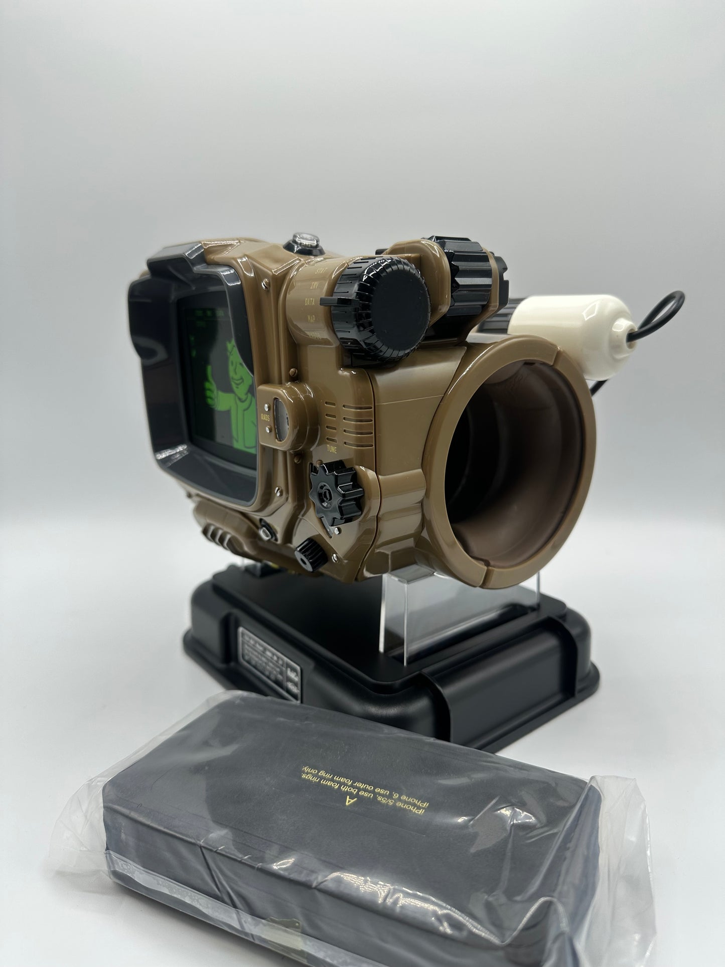 Pip-Boy Fallout 4 Vault-Tec Limited Edition OVP