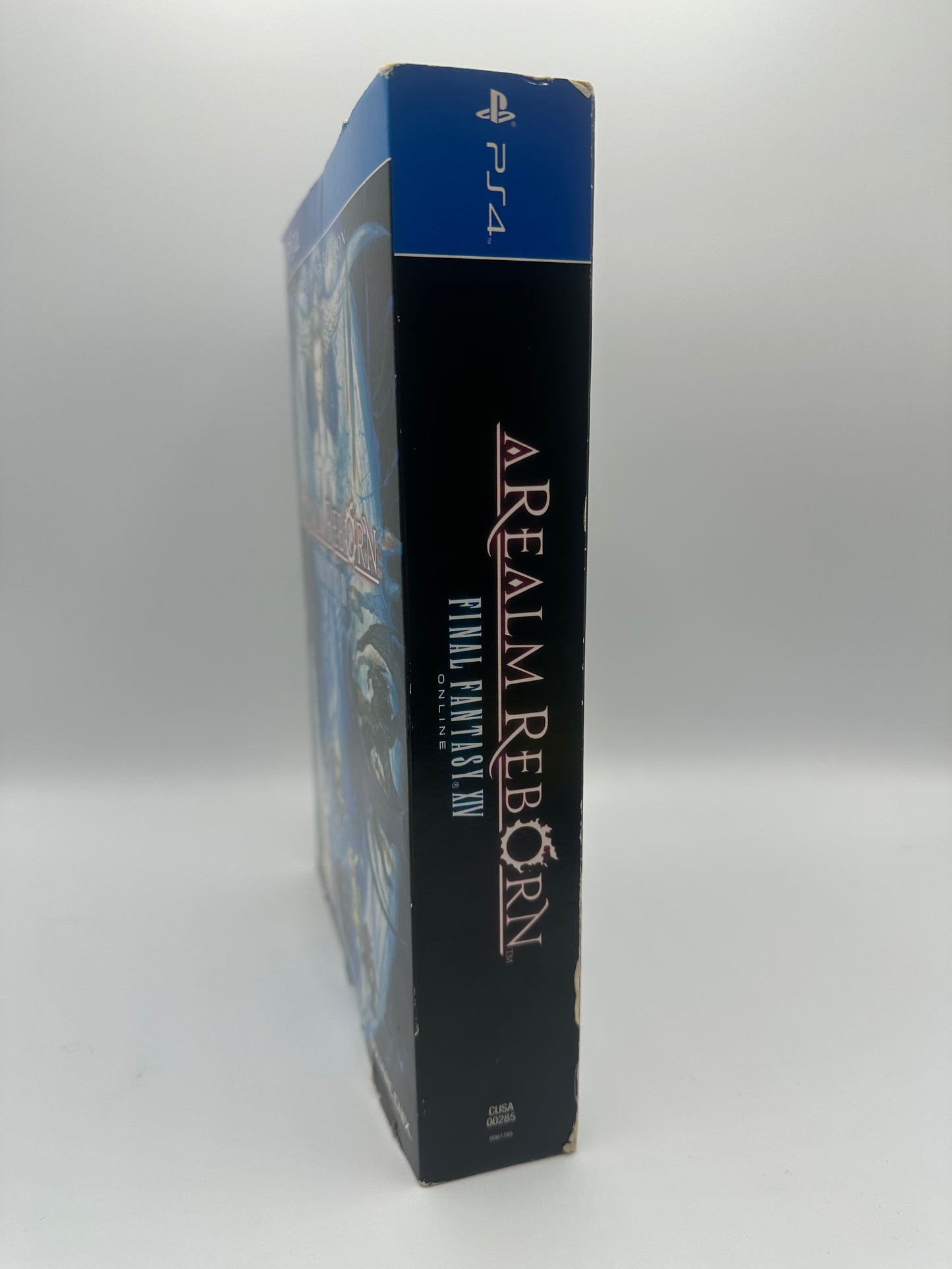 A Realm Reborn Final Fantasy XIV Collectors Edition - OVP Sealed