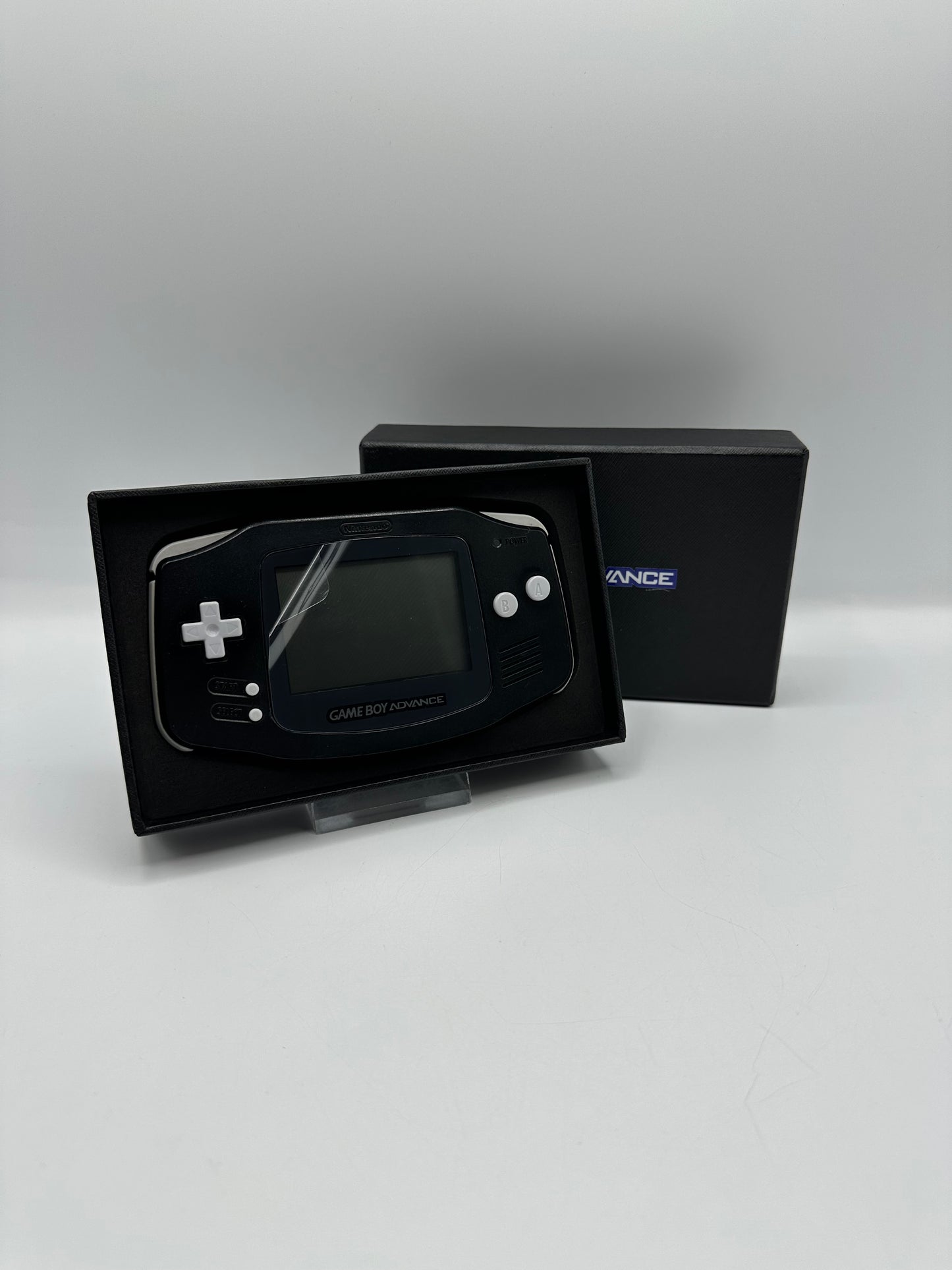 Refurbished Gameboy Advance Schwarz mit Verpackung