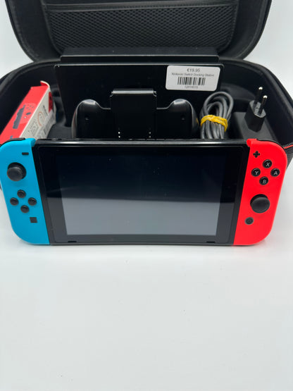 Nintendo Switch Konsole inkl. Transportbox