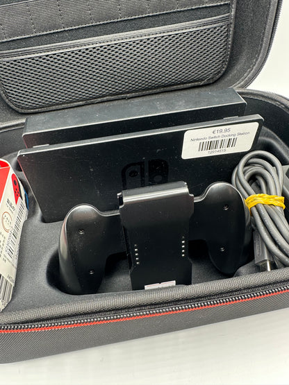 Nintendo Switch Konsole inkl. Transportbox