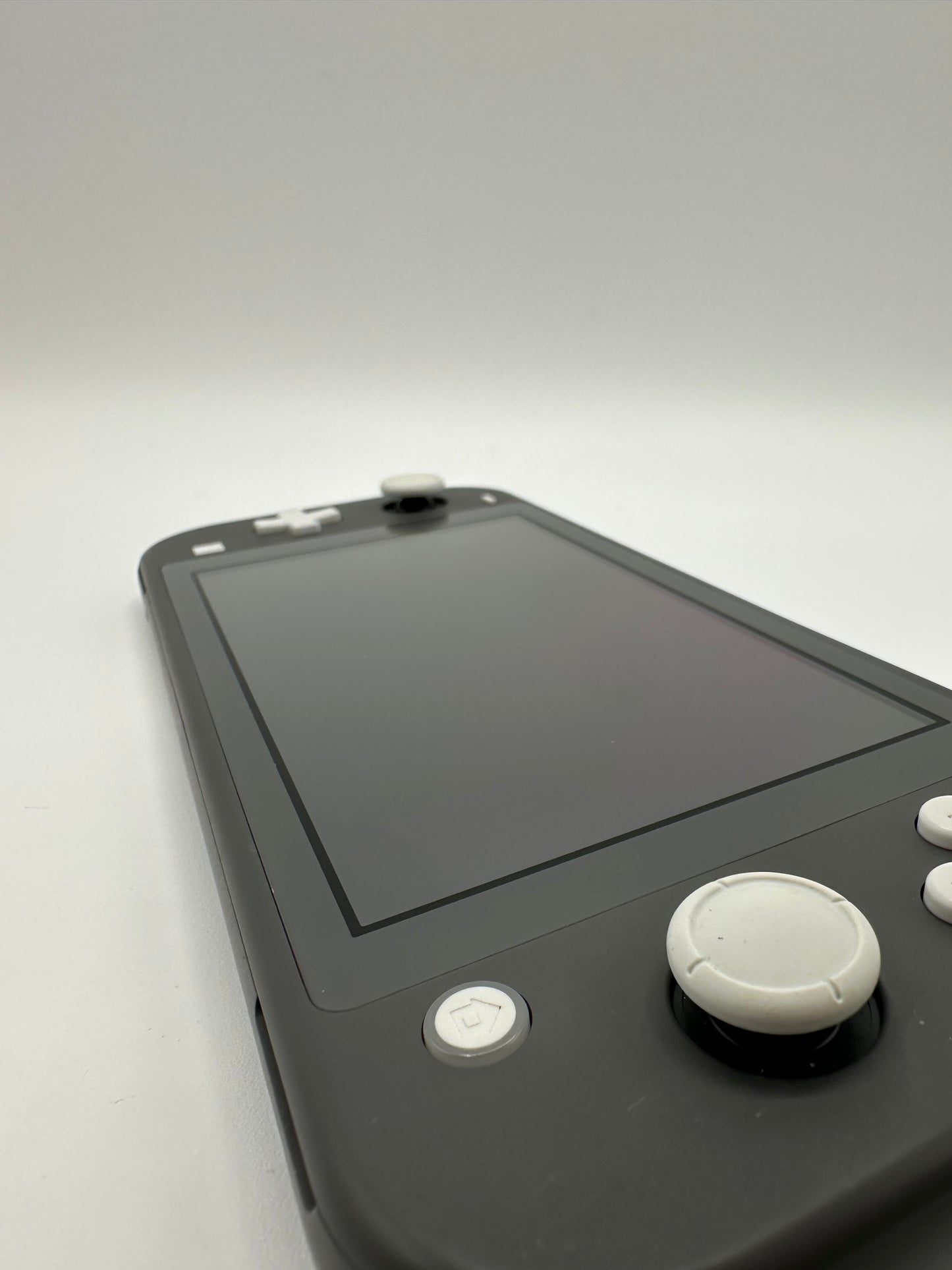 Nintendo Switch Schwarz inkl. Stromkabel