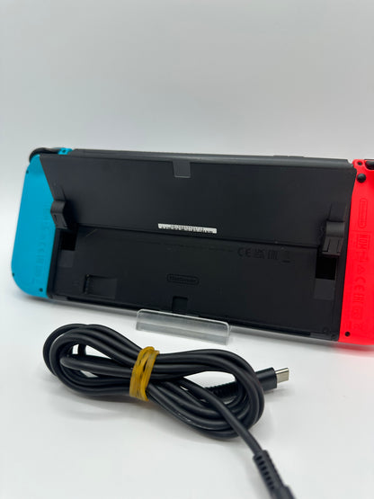 Nintendo Switch OLED - mit Netzteil
