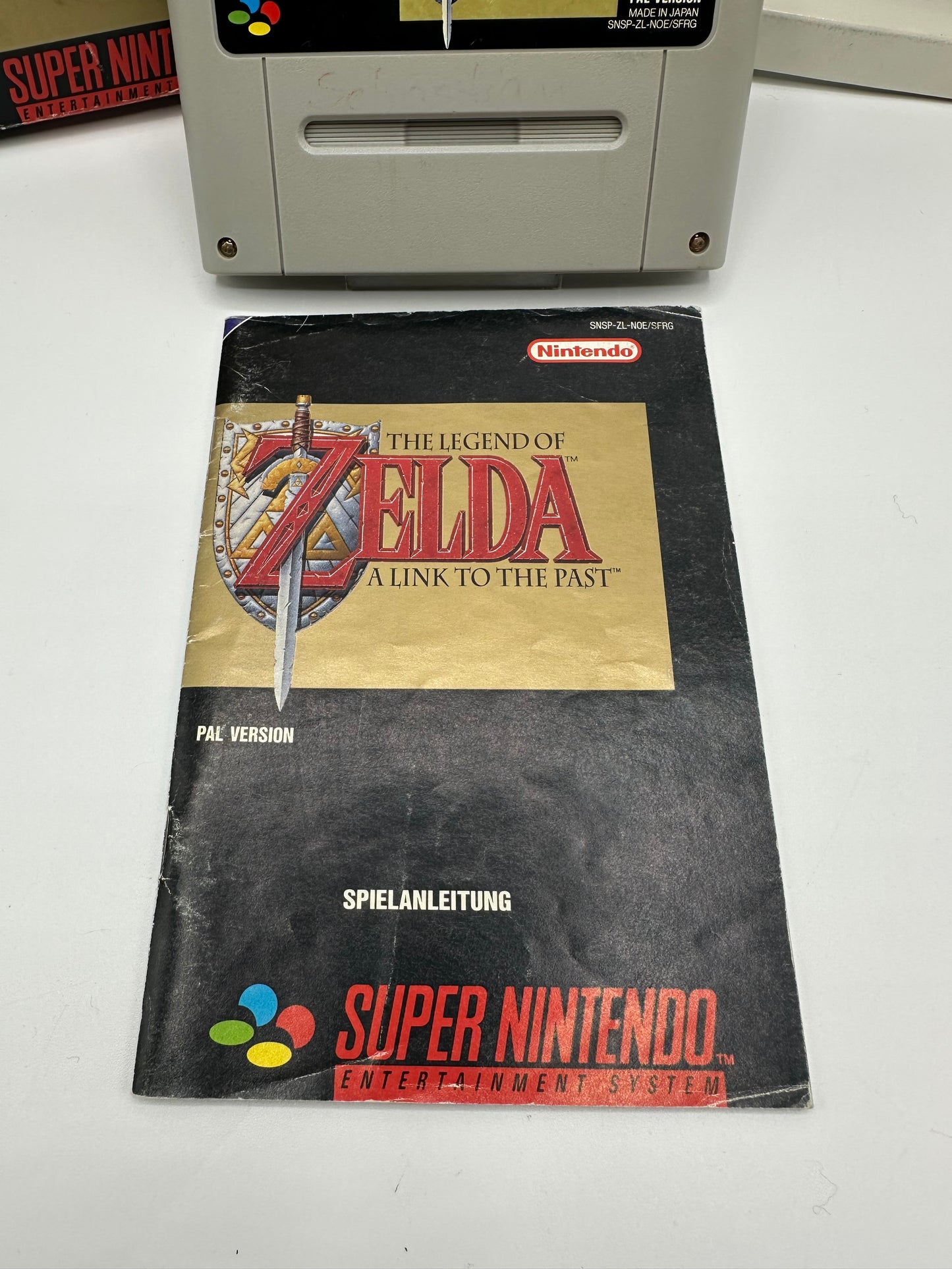 The Legend of Zelda a link to the past - OVP beschädigt