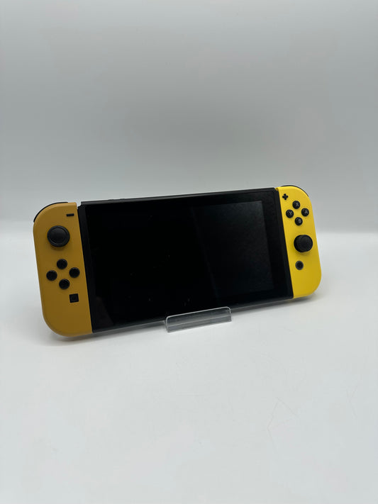Nintendo Switch Konsole Lets go Pikachu / Evoli Edition