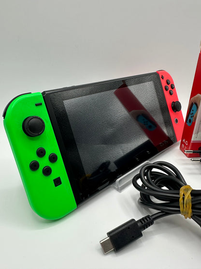 Nintendo Switch Konsole inkl. Zubehör