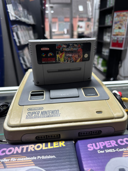 SNES Konsole mit 2 Controllern und Super Wrestle Mania - Set