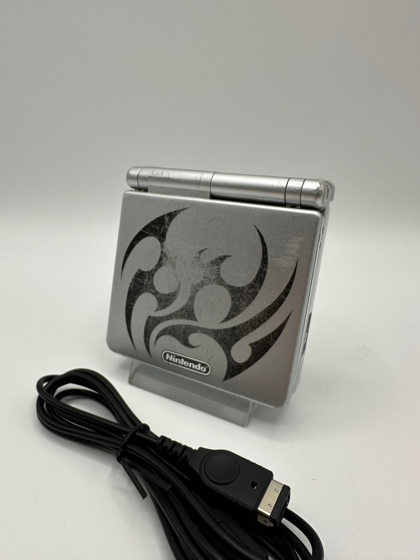 Gameboy Advance SP Silber Tribal Edition