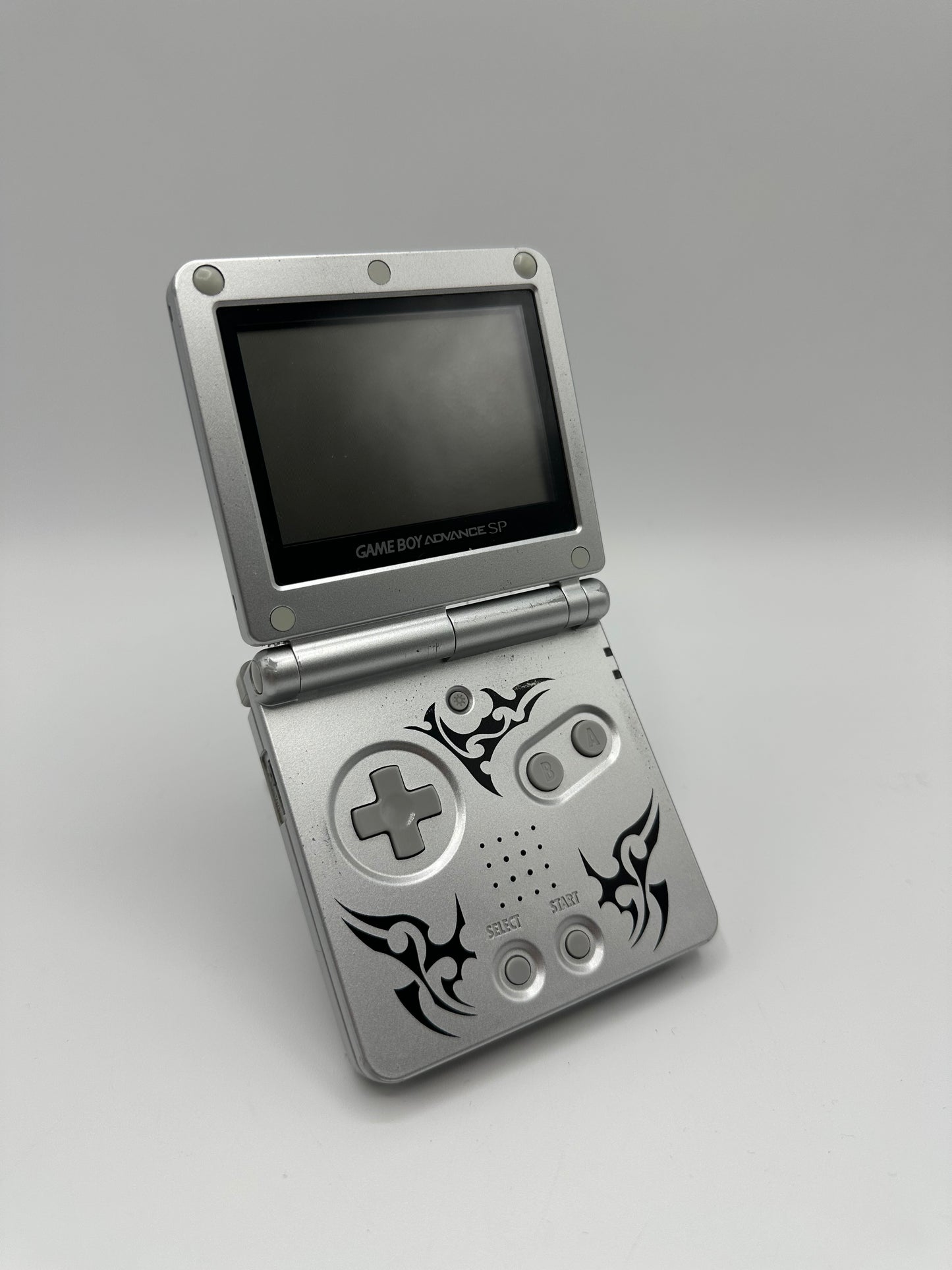 Gameboy Advance SP Silber Tribal Edition