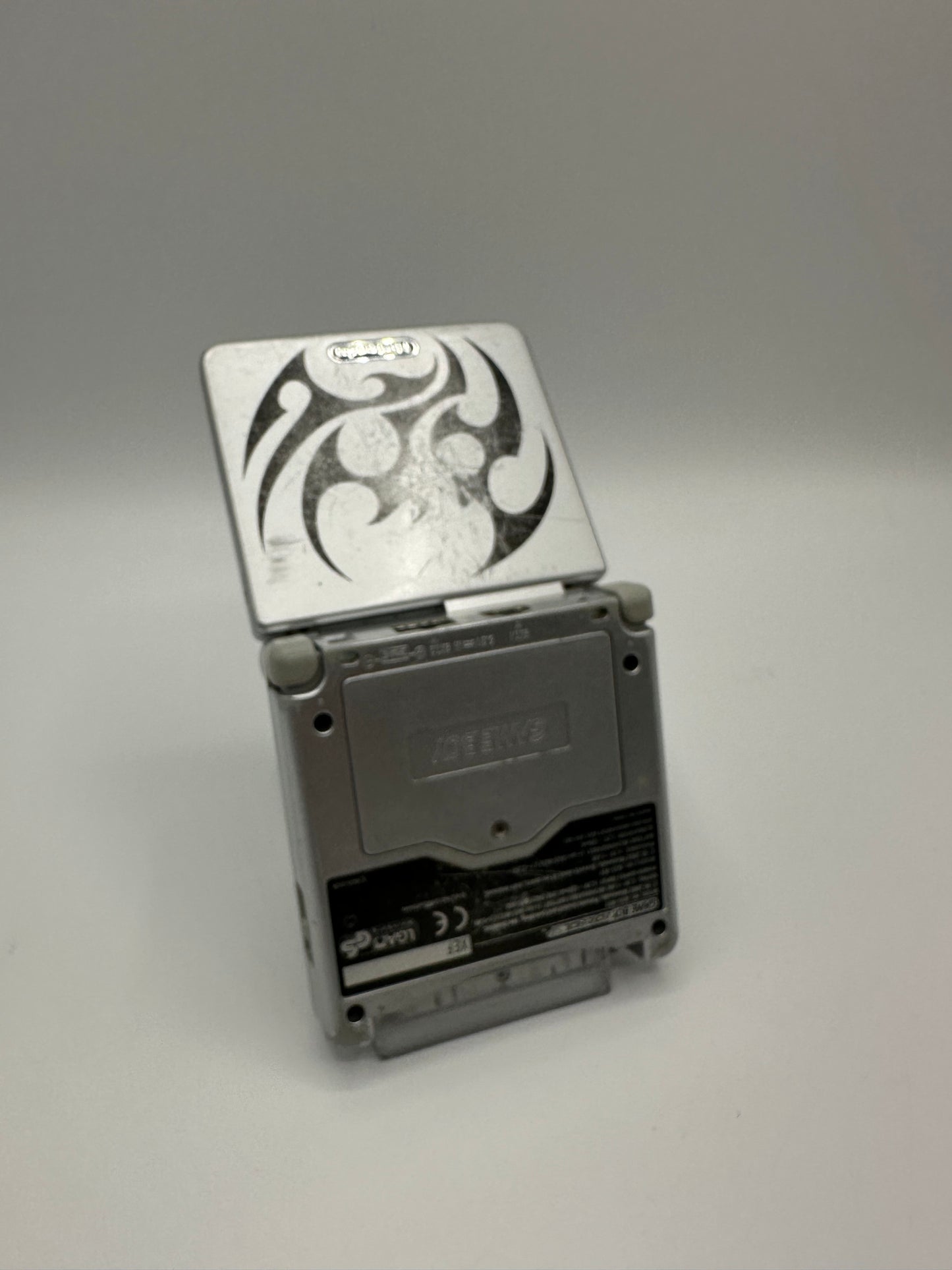 Gameboy Advance SP Silber Tribal Edition