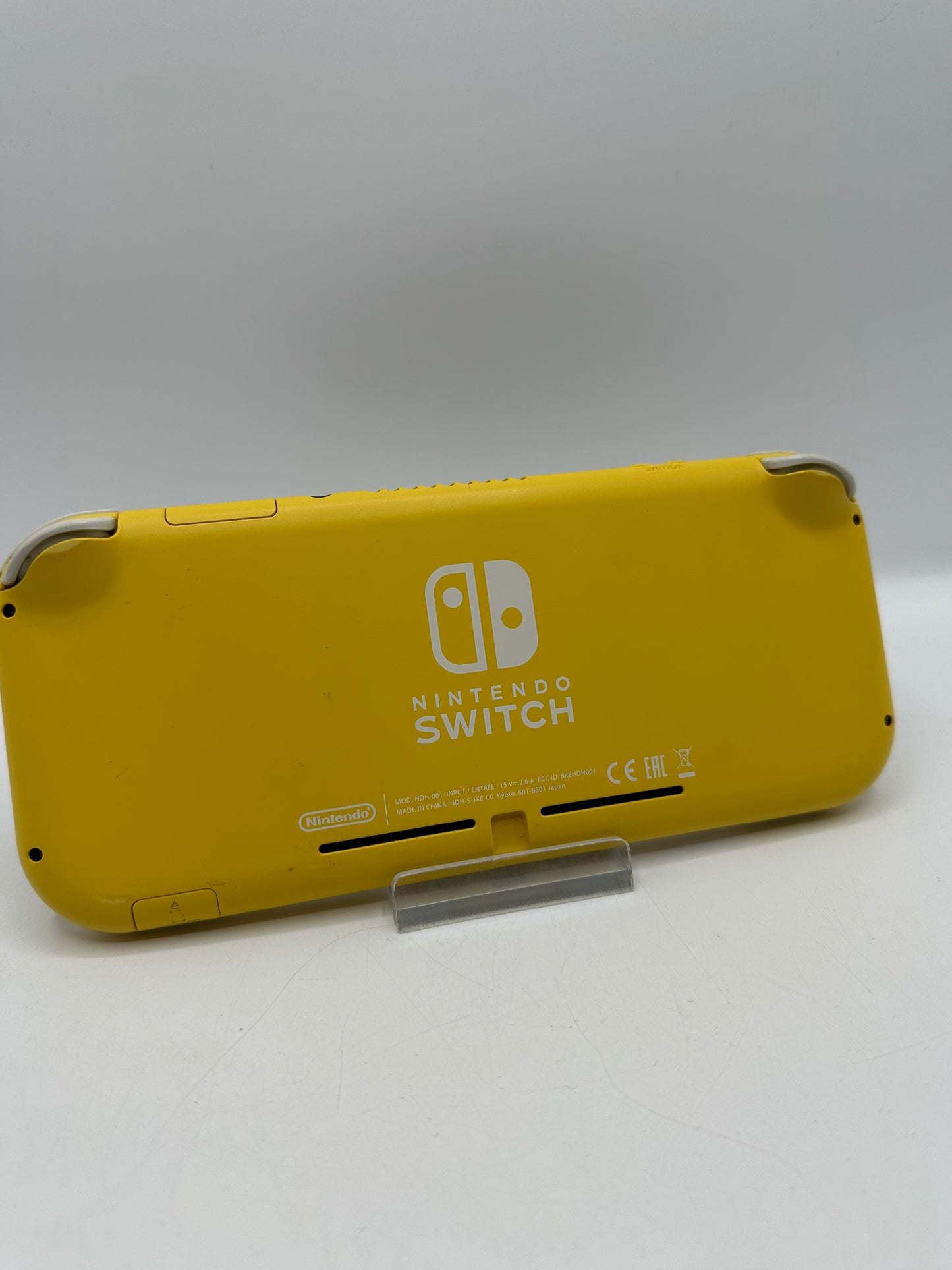 Nintendo Switch Lite - Gelb mit Netzteil