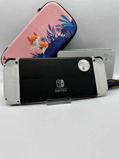 Nintendo Switch OLED - Weiß inkl. Zubehör