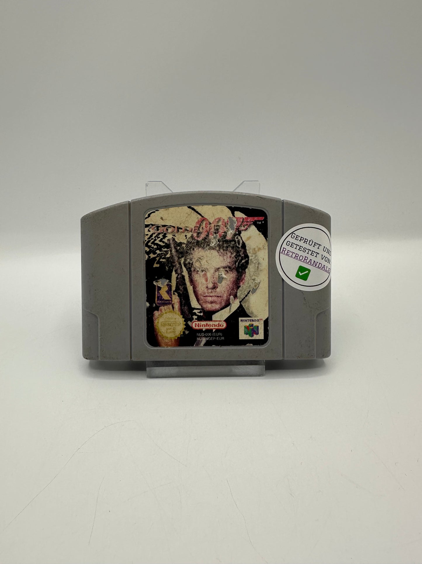 Golden eye 007 - Gebrauchsspuren