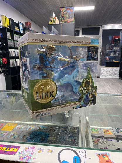 The legend of Zelda Breath of the Wild 10" PVC Painted Statue Link - NEU