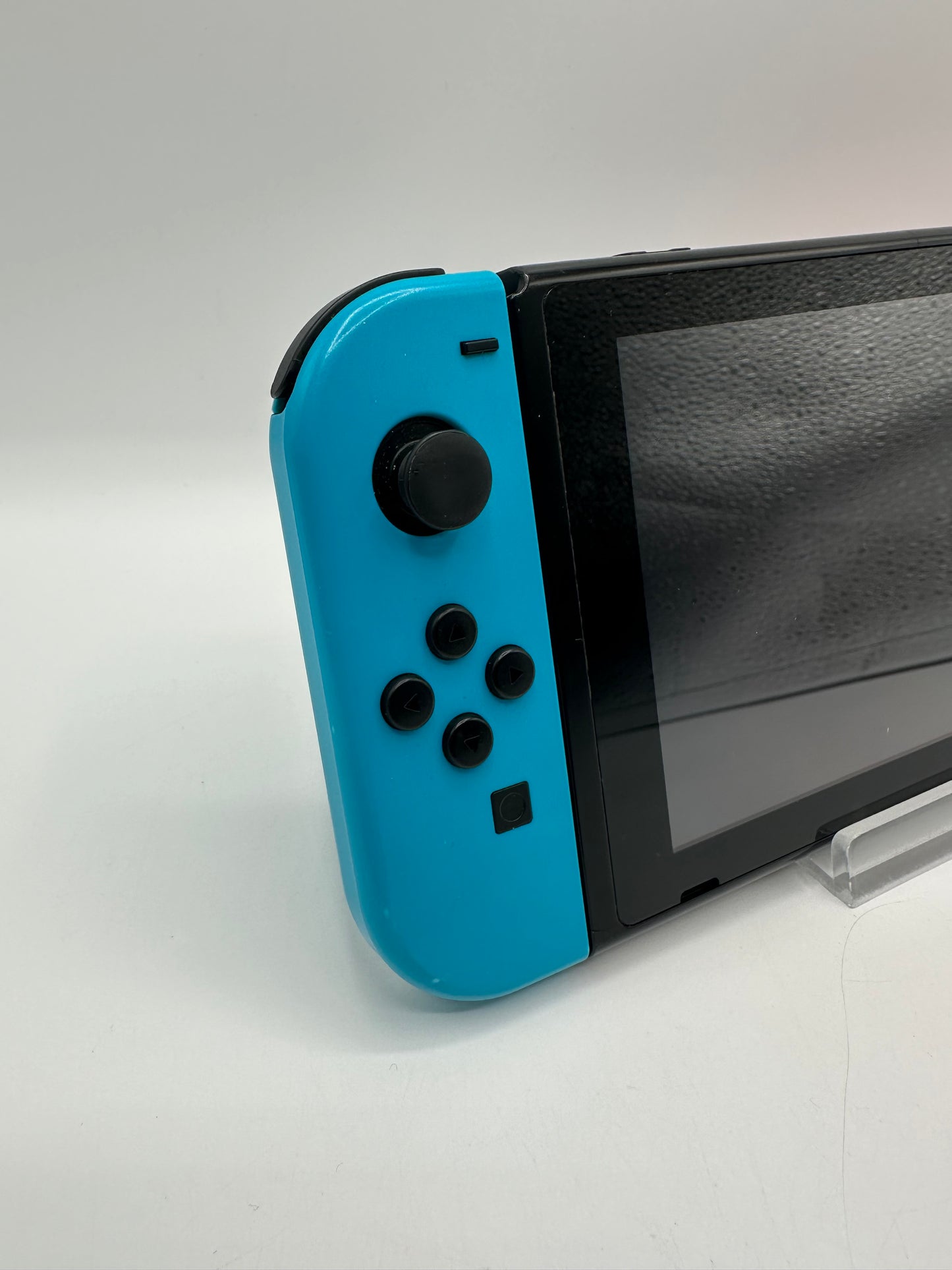 Nintendo Switch - Gebrauchsspuren / Ohne Zubehör