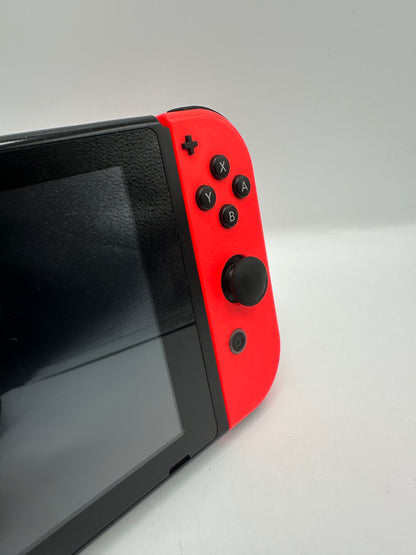 Nintendo Switch - Gebrauchsspuren / Ohne Zubehör