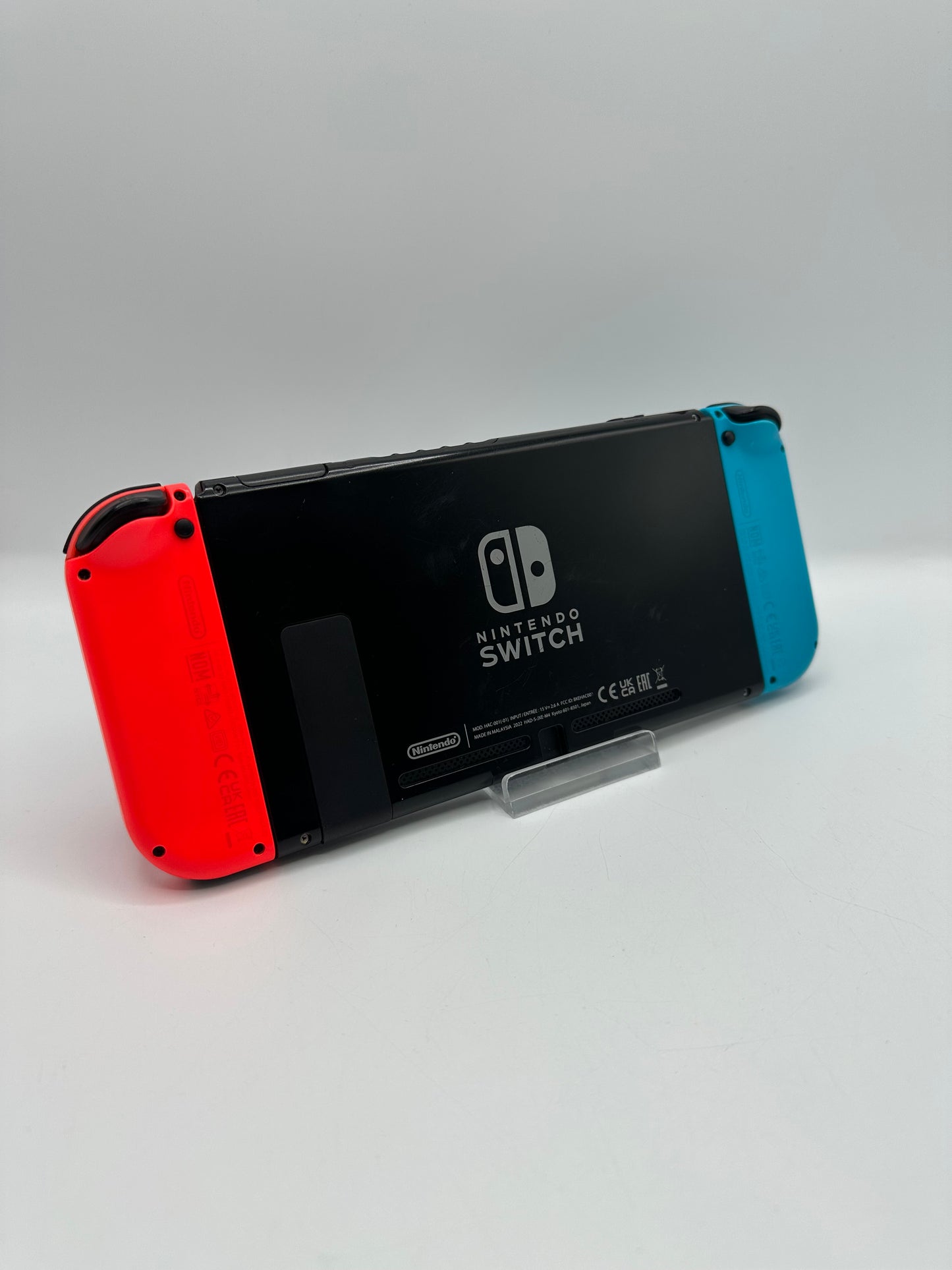 Nintendo Switch - Gebrauchsspuren / Ohne Zubehör