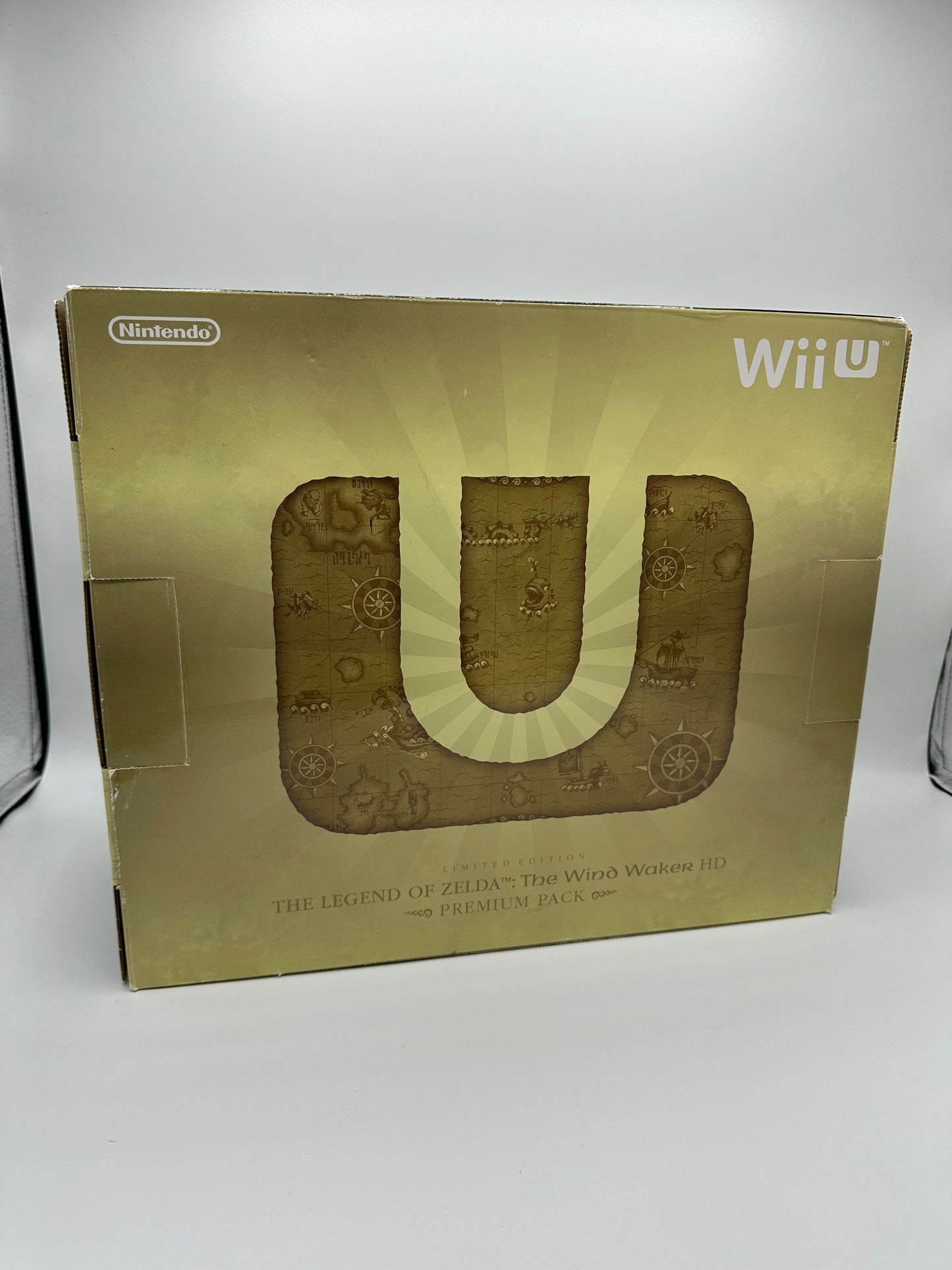 Wii U Konsole Zelda the windwaker HD + Zelda Gamepad OVP