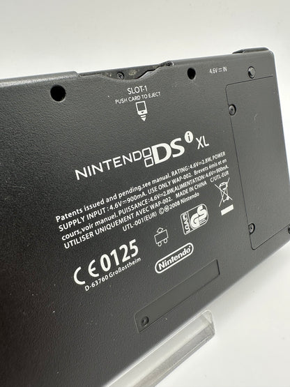 Nintendo DSi XL – Super Mario Bros. 25th Anniversary Edition