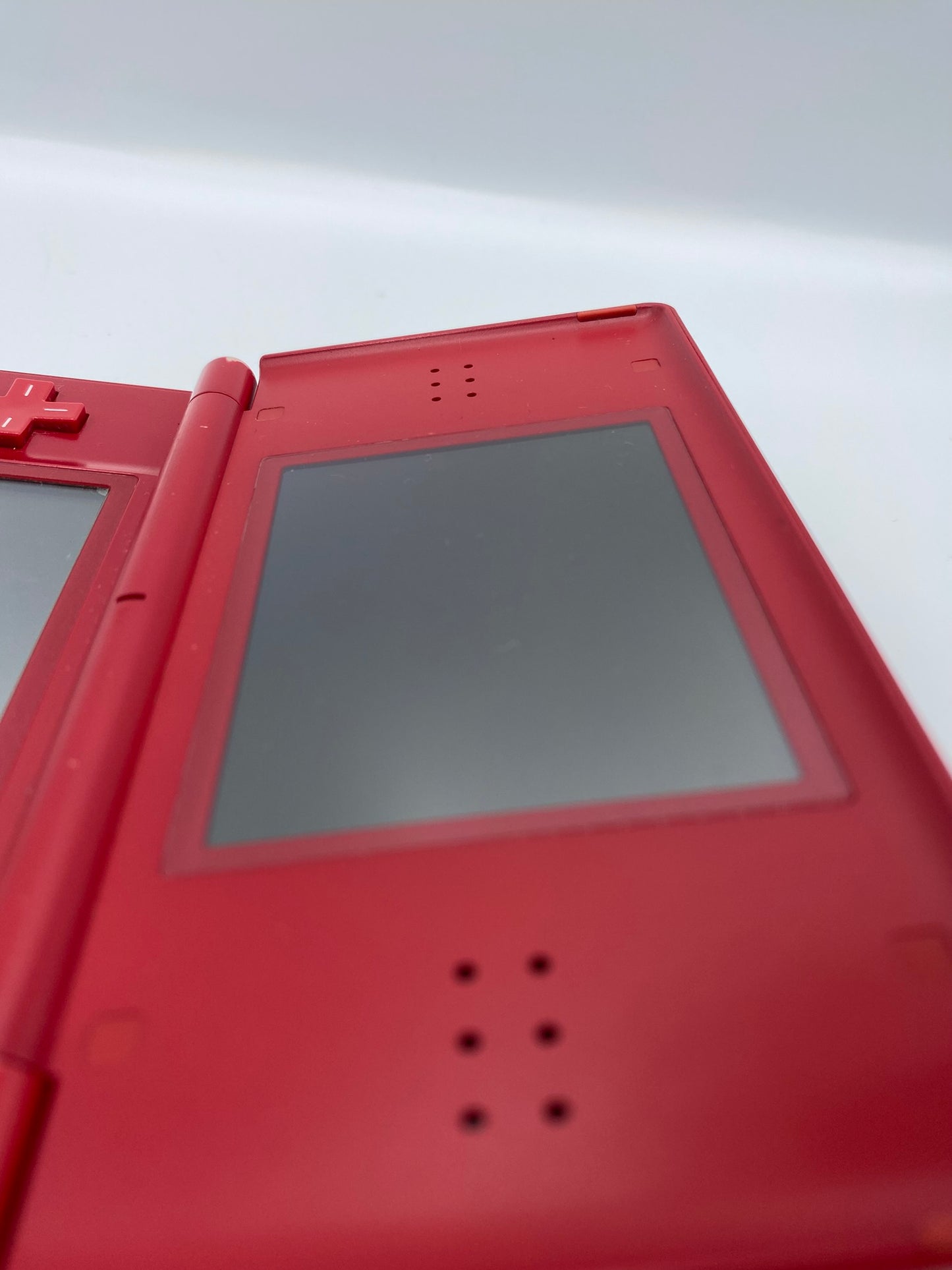 Nintendo DS Lite Rot – Klassische Handheld-Konsole