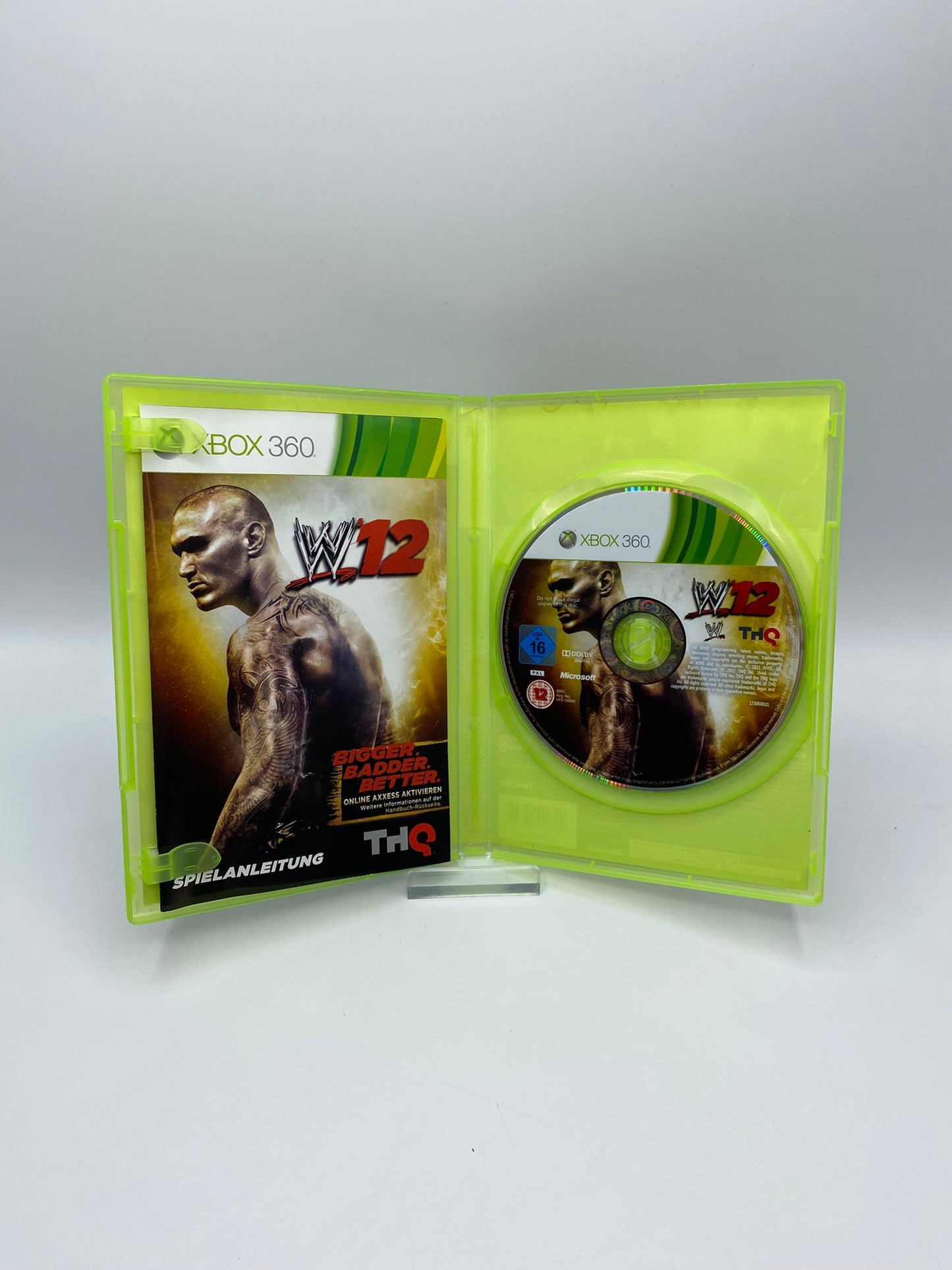 WWE 12